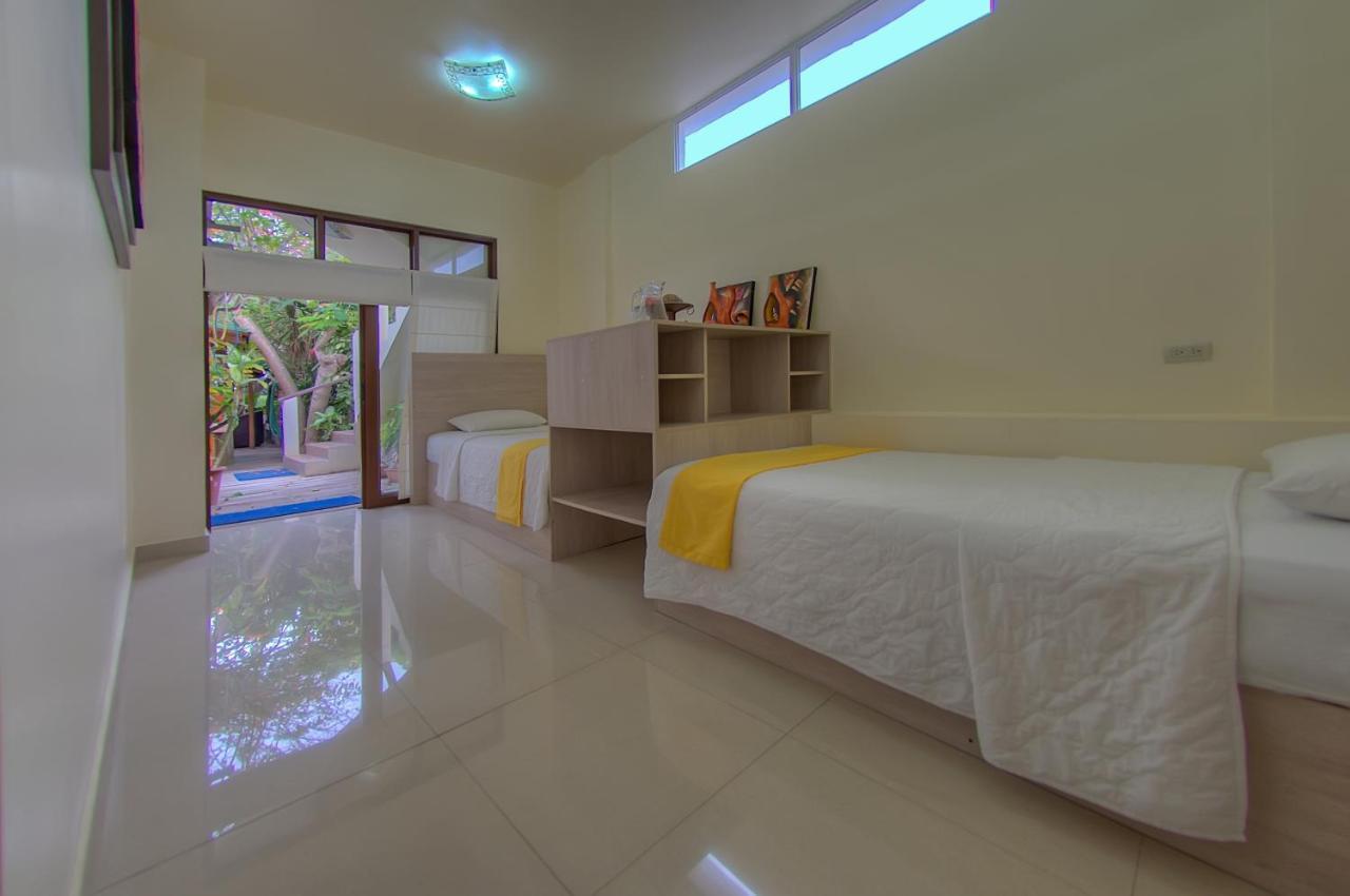 Hotel San Vicente Galapagos Пуерто-Вільяміль Екстер'єр фото