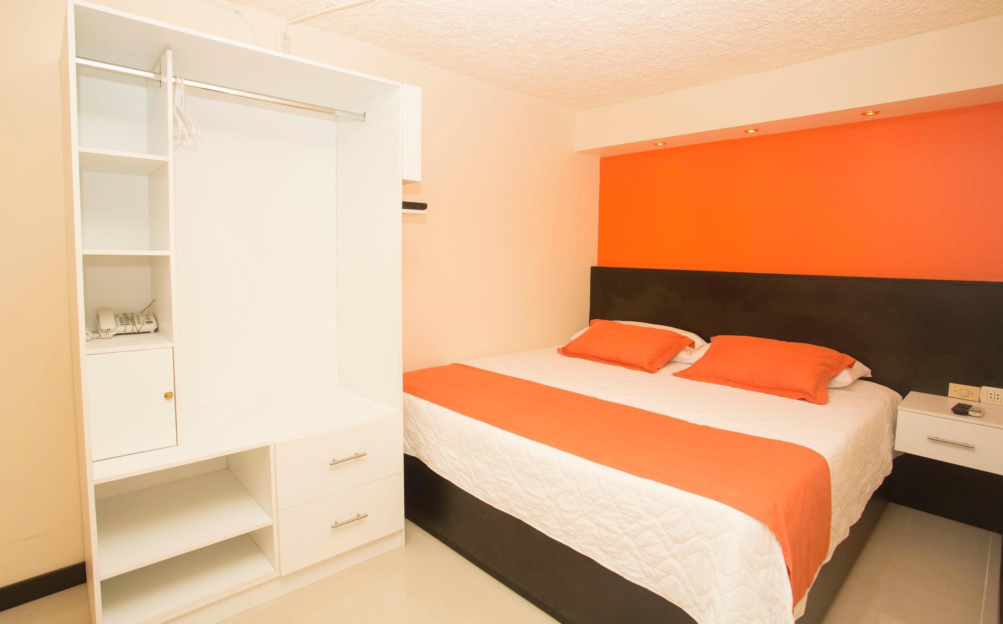 Hotel San Vicente Galapagos Пуерто-Вільяміль Екстер'єр фото