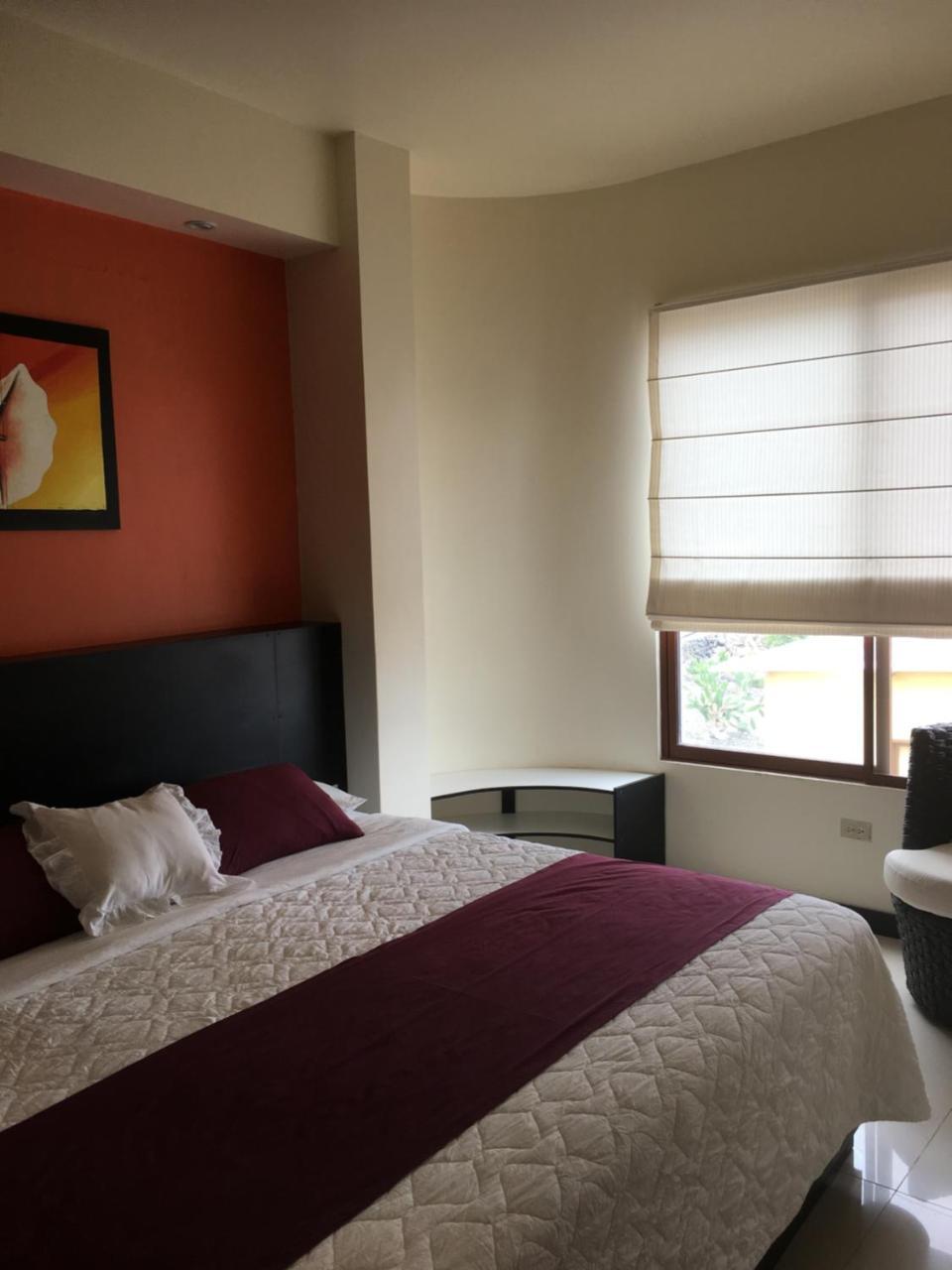 Hotel San Vicente Galapagos Пуерто-Вільяміль Екстер'єр фото