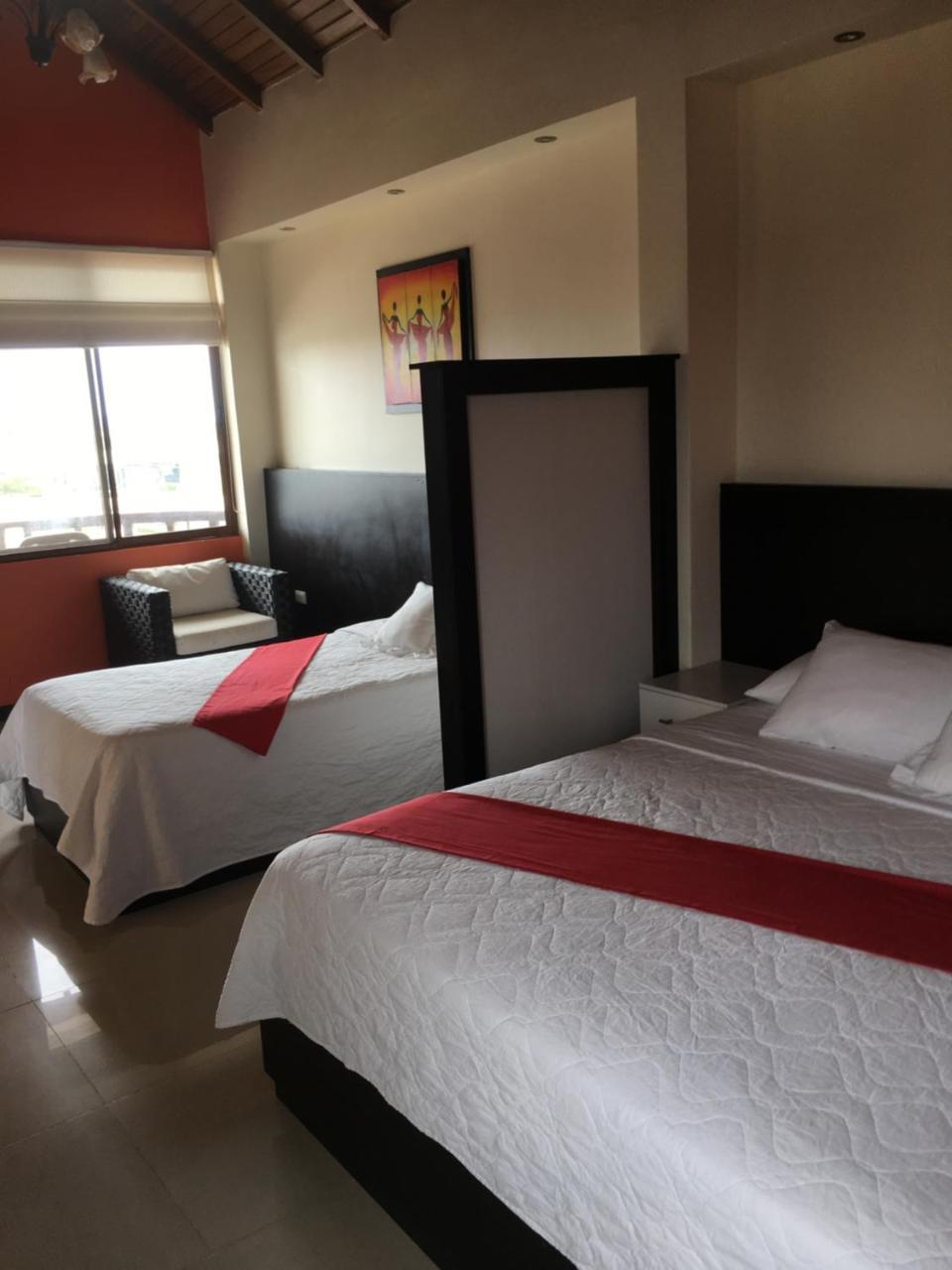 Hotel San Vicente Galapagos Пуерто-Вільяміль Екстер'єр фото